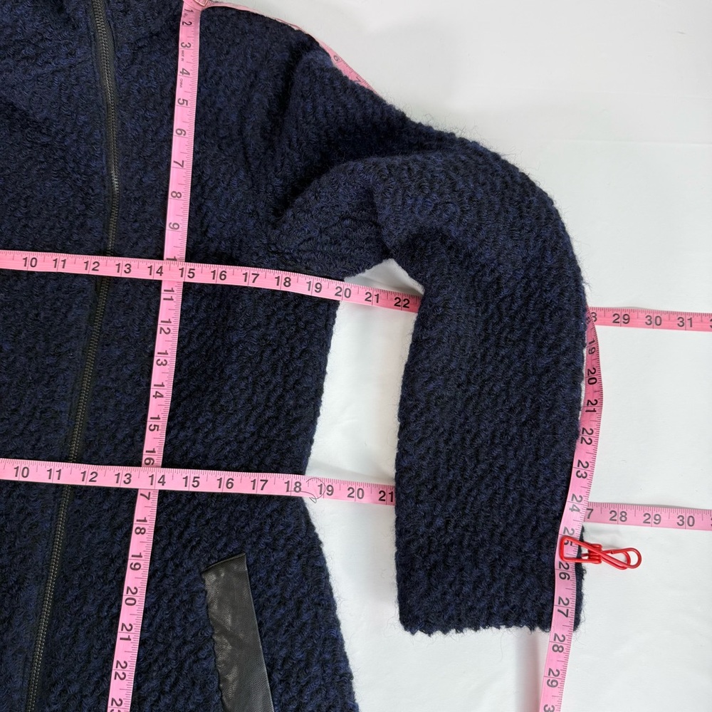 Cole Haan Signature Wool Blend Bouclé Belted Coat Jacket EUC Like New Size 8 - Picture 15 of 16